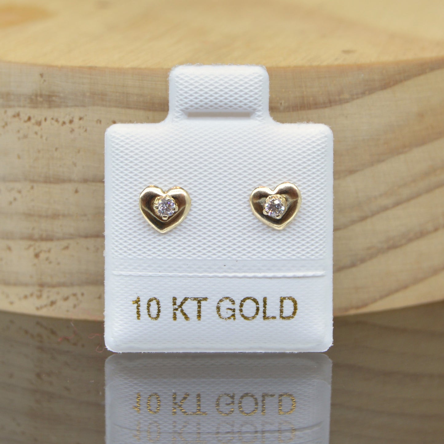 Corazón con piedra oro 10k